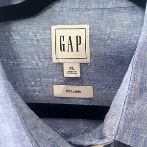 Gap 100% Linen Blue Button Up Womens XL